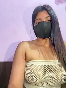 Snapshot of _01ruhi chatting on 11/27/25, 06:32 01ruhi online show from 11/27/25, 06:32