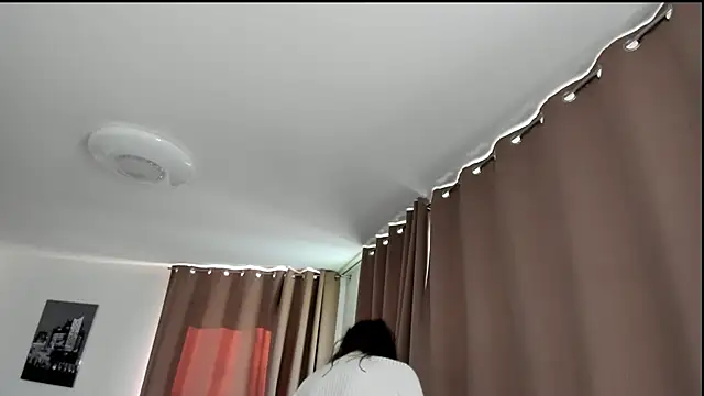 Snapshot of Natascha-Hill chatting on 03/08/25, 09:39 Natascha-Hill online show from 03/08/25, 09:39