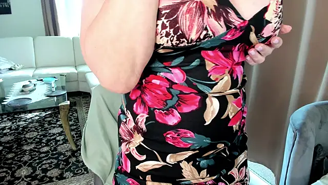 Snapshot of Natascha-Hill chatting on 09/12/25, 09:42 Natascha-Hill online show from 09/12/25, 09:42