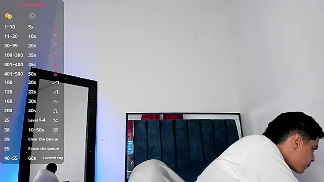 Snapshot of edy_play chatting on 12/21/25, 05:58 edy play online show from 12/21/25, 05:58