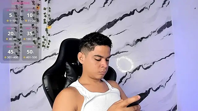 Snapshot of edy_play chatting on 02/17/26, 04:31 edy play online show from 02/17/26, 04:31