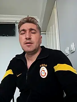 mert0359 online show from 10/06/25, 09:51