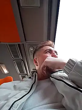 mert0359 online show from 12/20/25, 01:18