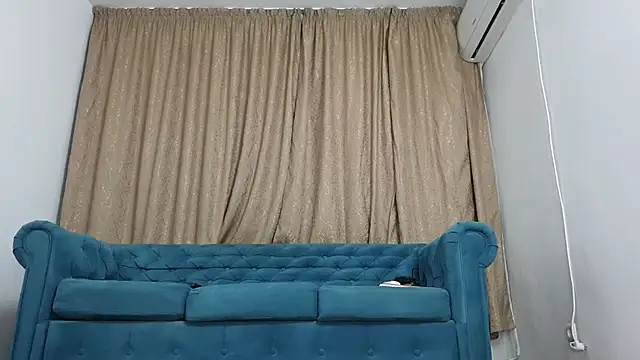 Snapshot of BLOND_GOD chatting on 02/05/26, 05:23 BLOND GOD online show from 02/05/26, 05:23