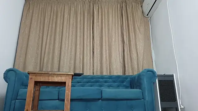 Snapshot of BLOND_GOD chatting on 04/12/26, 08:25 BLOND GOD online show from 04/12/26, 08:25