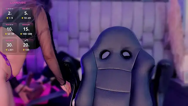 Snapshot of Samarafernandez chatting on 10/05/25, 04:11 Samarafernandez online show from 10/05/25, 04:11