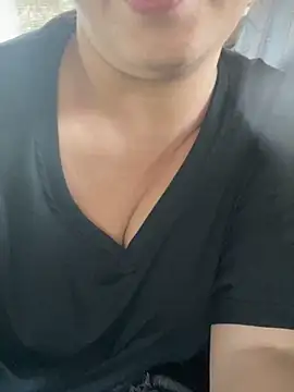 Sao min online show from 10/10/25, 03:16