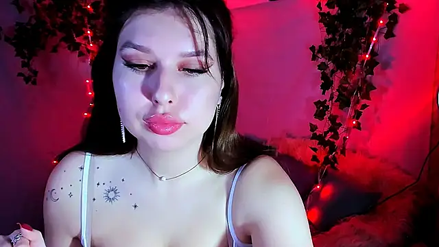 ChloeRicc online show from 02/20/26, 07:36