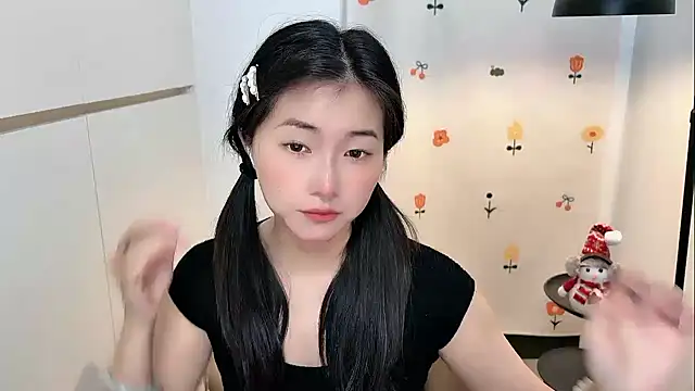 Snapshot of Rosalind_xixi chatting on 04/20/26, 02:47 Rosalind xixi online show from 04/20/26, 02:47