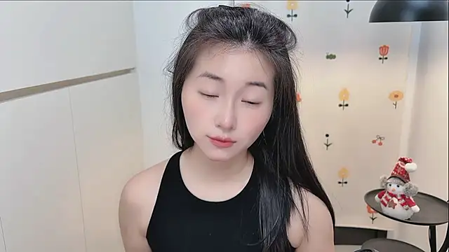 Snapshot of Rosalind_xixi chatting on 04/30/26, 02:40 Rosalind xixi online show from 04/30/26, 02:40