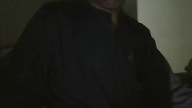 Snapshot of Leus1 chatting on 05/29/26, 06:22 Leus1 online show from 05/29/26, 06:22