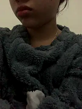 Snapshot of Nguyenha11 chatting on 11/04/25, 08:02 Nguyenha11 online show from 11/04/25, 08:02