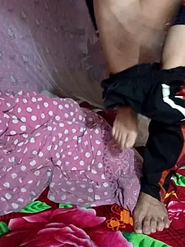 Snapshot of TinTin321 chatting on 12/21/25, 02:35 TinTin321 online show from 12/21/25, 02:35