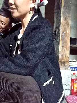 Snapshot of TinTin321 chatting on 01/31/26, 11:25 TinTin321 online show from 01/31/26, 11:25