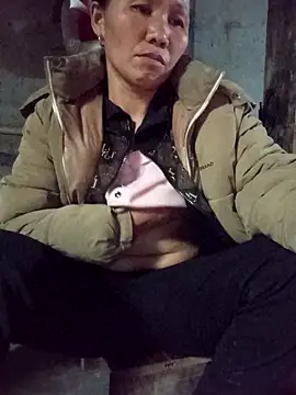 Snapshot of TinTin321 chatting on 02/08/26, 07:01 TinTin321 online show from 02/08/26, 07:01