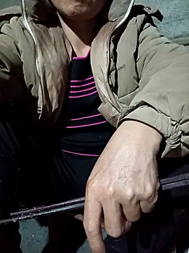 Snapshot of TinTin321 chatting on 02/09/26, 11:36 TinTin321 online show from 02/09/26, 11:36