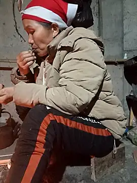 Snapshot of TinTin321 chatting on 02/10/26, 11:14 TinTin321 online show from 02/10/26, 11:14