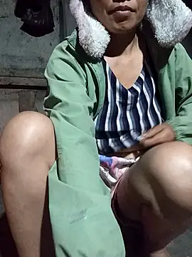 Snapshot of TinTin321 chatting on 02/10/26, 11:20 TinTin321 online show from 02/10/26, 11:20