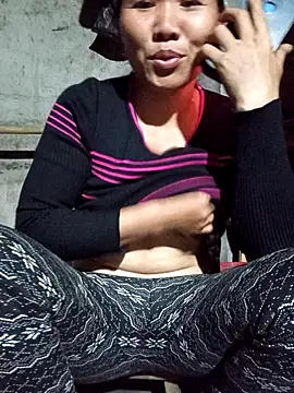 Snapshot of TinTin321 chatting on 02/11/26, 01:38 TinTin321 online show from 02/11/26, 01:38