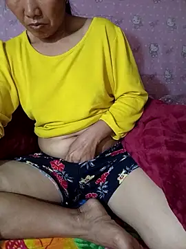 Snapshot of TinTin321 chatting on 02/24/26, 11:36 TinTin321 online show from 02/24/26, 11:36