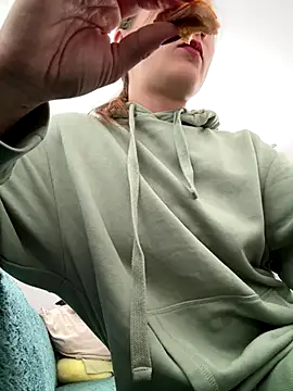 IsabellaEtha online show from 09/29/25, 10:42