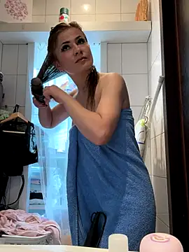 IsabellaEtha online show from 10/01/25, 09:59