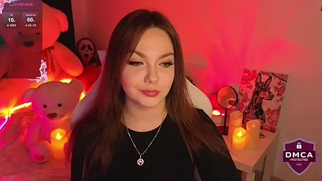 Snapshot of ApheliaDream_ chatting on 10/20/25, 02:39 ApheliaDream  online show from 10/20/25, 02:39