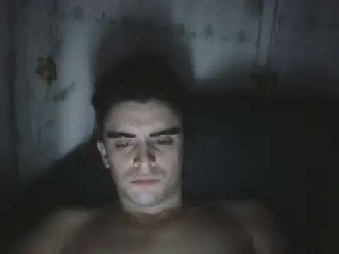 Snapshot of Rodrigo99_9 chatting on 04/21/26, 05:47 Rodrigo99 9 online show from 04/21/26, 05:47