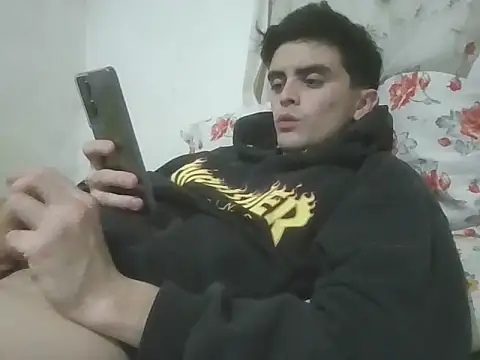 Snapshot of Rodrigo99_9 chatting on 05/12/26, 05:26 Rodrigo99 9 online show from 05/12/26, 05:26