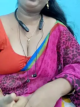 yelmaji91 online show from 09/28/25, 04:29