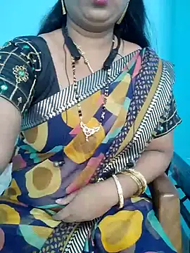 yelmaji91 online show from 10/15/25, 04:56