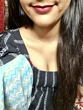 Indian-Aleena online show from 10/17/25, 07:38