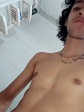 Snapshot of Khalifaxxx chatting on 04/13/26, 03:06 Khalifaxxx online show from 04/13/26, 03:06