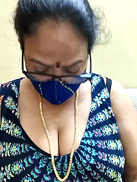 heera-rani online show from 11/22/25, 11:31