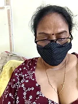 Snapshot of heera-rani chatting on 05/16/26, 10:58 heera-rani online show from 05/16/26, 10:58