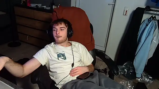 Rudi2007Eye online show from 02/15/26, 08:27