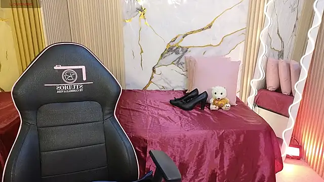 Lexy tay online show from 02/19/26, 12:01