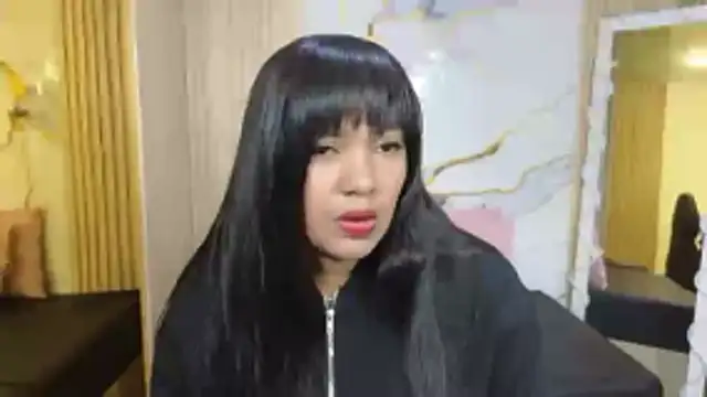 Snapshot of Lexy_tay chatting on 05/18/26, 12:11 Lexy tay online show from 05/18/26, 12:11