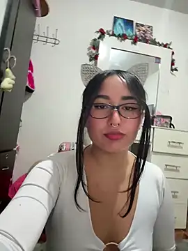 saranghae  online show from 10/26/25, 09:31