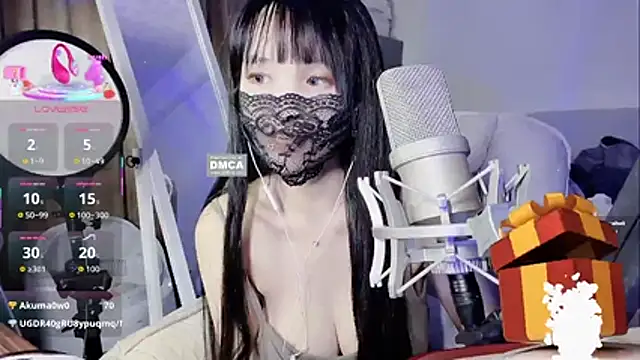 twlilybae online show from 11/04/25, 06:51