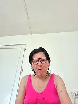 Vera Elle online show from 03/08/26, 06:17