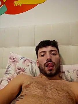 Snapshot of scopamiforte20cm chatting on 09/15/25, 10:10 scopamiforte20cm online show from 09/15/25, 10:10