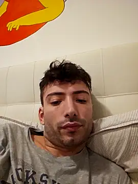 Snapshot of scopamiforte20cm chatting on 10/24/25, 07:32 scopamiforte20cm online show from 10/24/25, 07:32