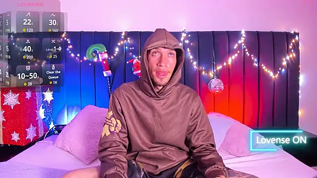 Snapshot of dominik_thompson777 chatting on 11/20/25, 03:28 dominik thompson777 online show from 11/20/25, 03:28