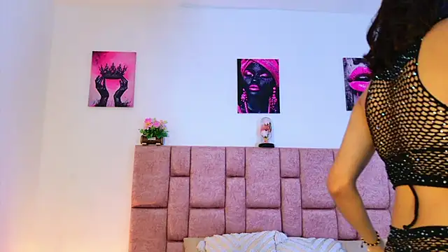 ScarlettLuxe online show from 01/10/26, 09:16