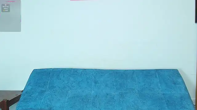 Snapshot of loreen_grey chatting on 03/07/26, 08:06 loreen grey online show from 03/07/26, 08:06