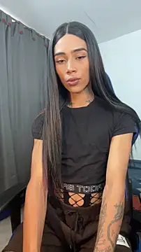 Snapshot of Sweet-Cris chatting on 02/05/26, 05:39 Sweet-Cris online show from 02/05/26, 05:39