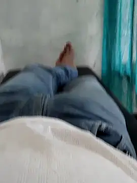 hunk28 6 online show from 10/29/25, 09:44