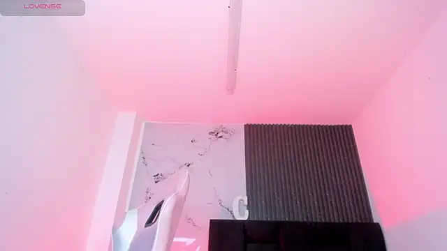 Snapshot of chloesagee chatting on 05/15/26, 11:56 chloesagee online show from 05/15/26, 11:56