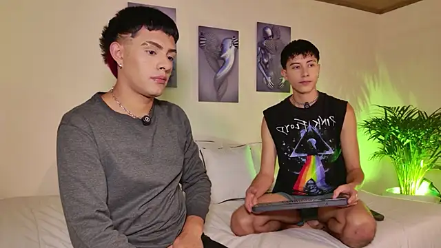 Snapshot of tivendann chatting on 03/28/26, 10:15 tivendann online show from 03/28/26, 10:15